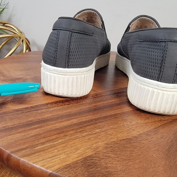 Soul Naturalizer Black Slip-On Sneakers Size 10 Comfy Slip On Shoes Loafers - Picture 11 of 17